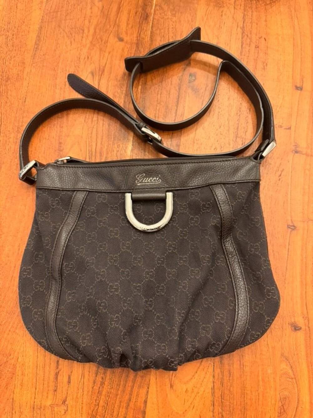 Gucci GG Monogram Canvas Crossbody Shoulder Bag Brown Leather Trim